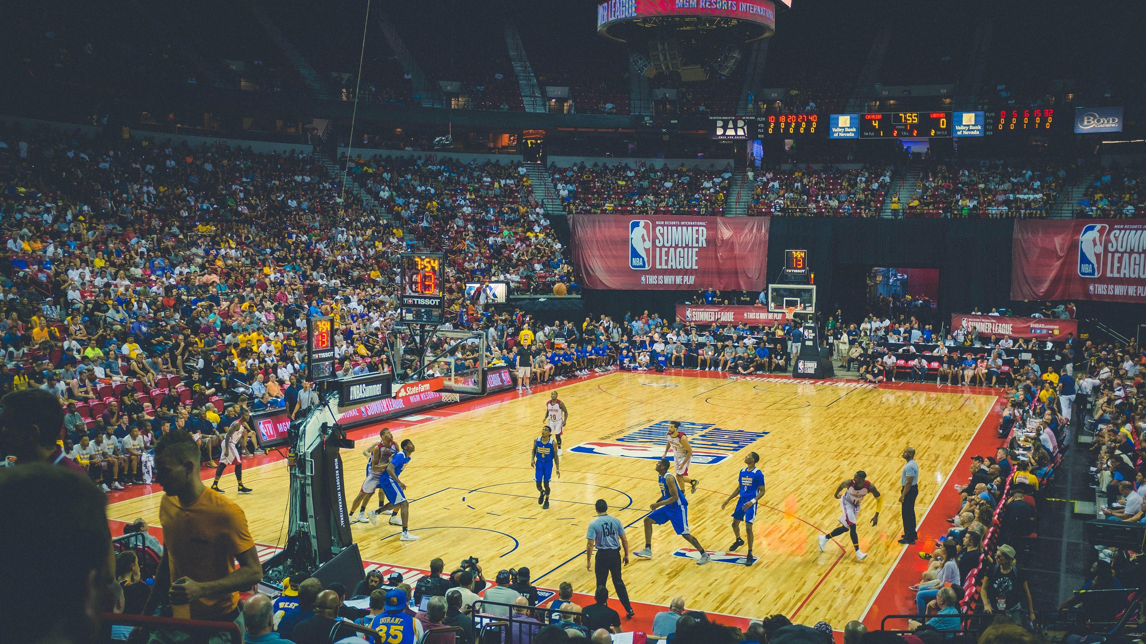 鲁梅尼格揭秘签约瓜迪奥拉内幕，绝密行动背后的战略抉择